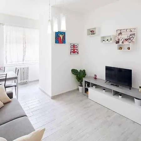 Sunny San Siro Stadio Apartment Milan Exterior photo
